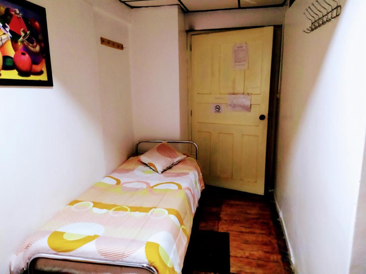 Hostal Latitud Ecuem Κίτο Εξωτερικό φωτογραφία
