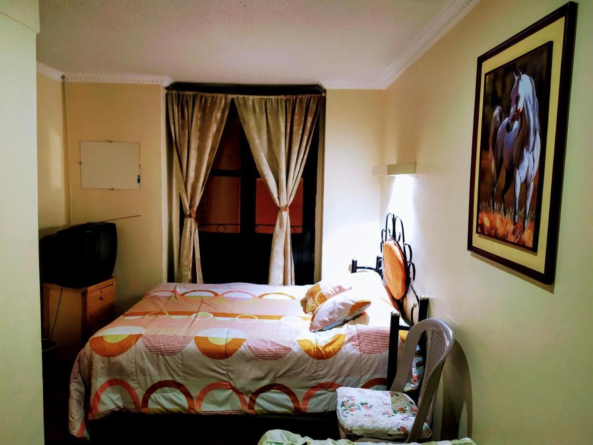 Hostal Latitud Ecuem Κίτο Εξωτερικό φωτογραφία