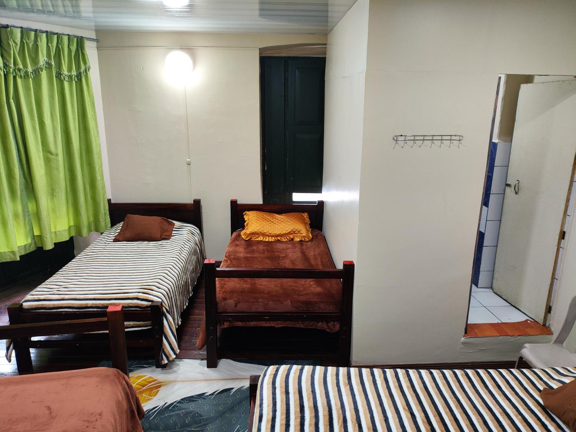Hostal Latitud Ecuem Κίτο Εξωτερικό φωτογραφία
